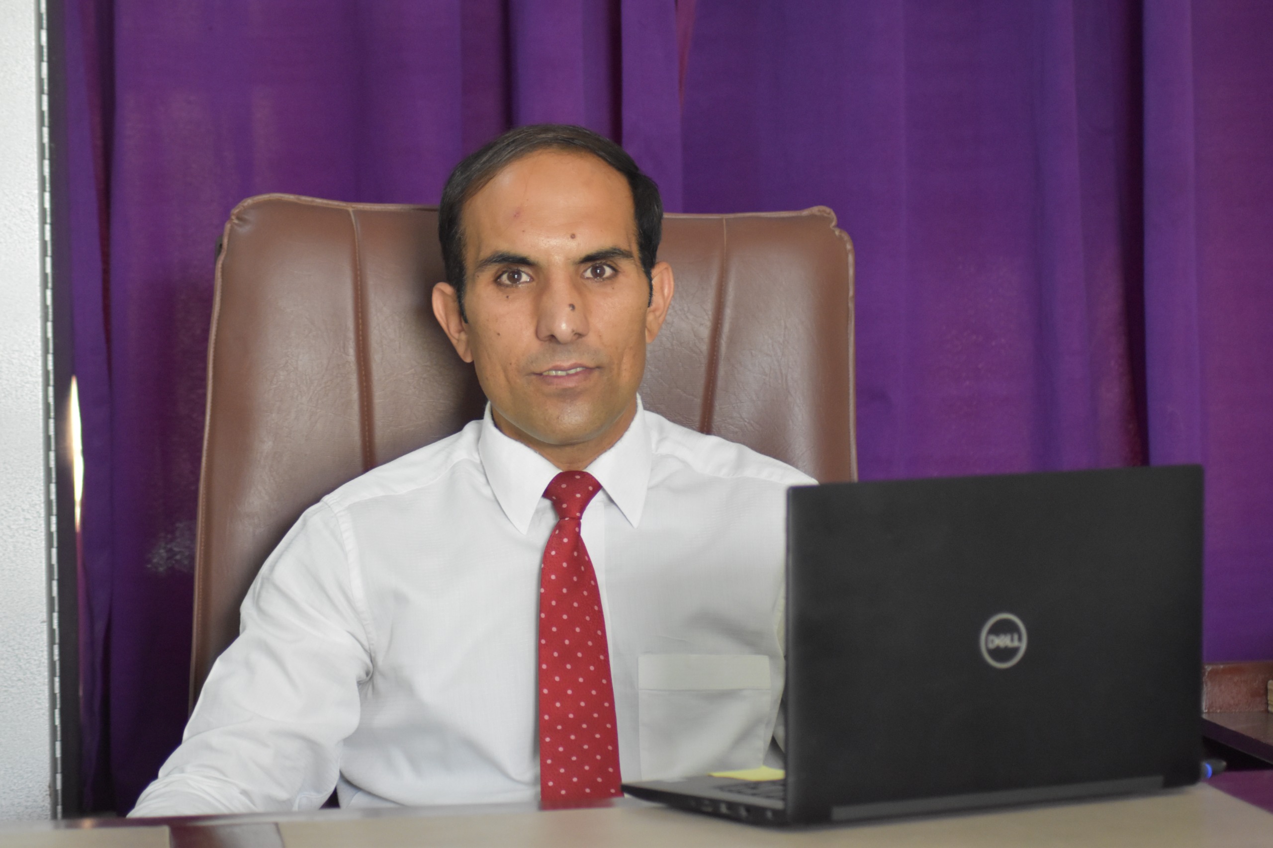 Dr.Rizwan Ullah Picture